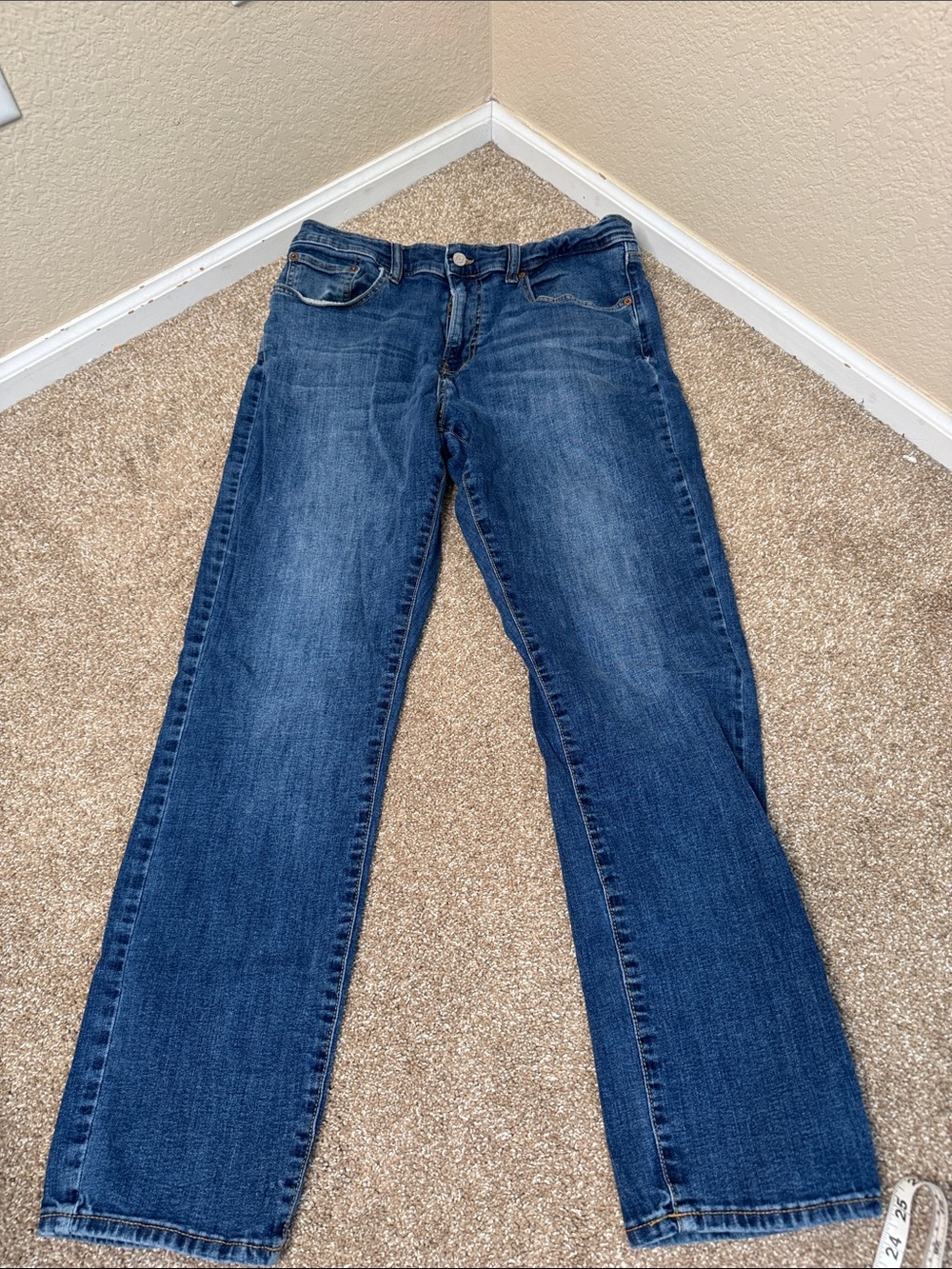 LUCKY BRAND Classic men's Blue Straight-Leg Jeans SZ 34"X32" - Picture 2 of 9
